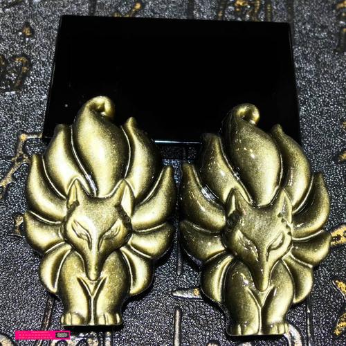 墨西哥金耀石九尾狐吊坠雕工栩栩如生搭配珠链